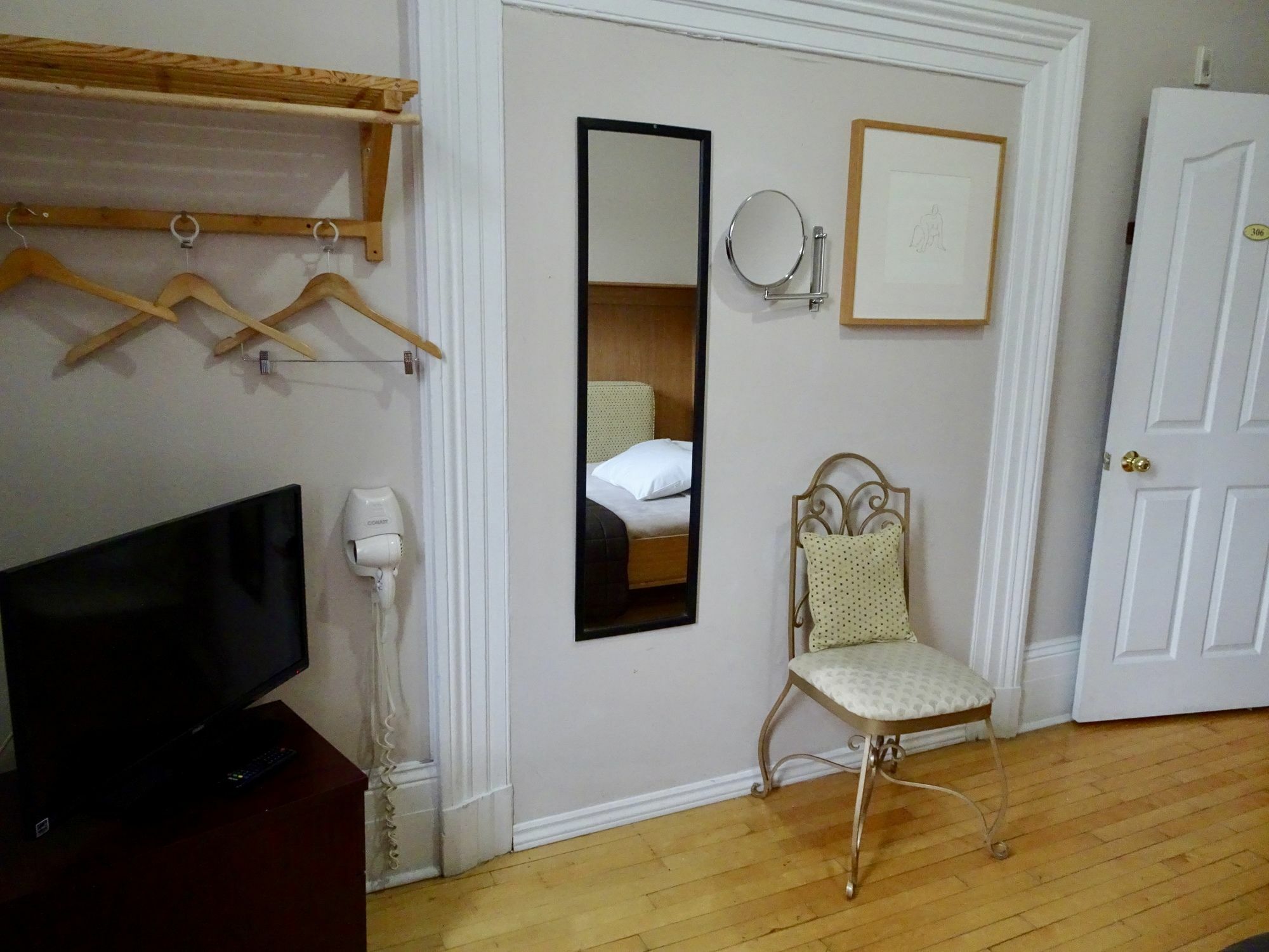 Auberge & Hotel Montreal Espace Confort Buitenkant foto