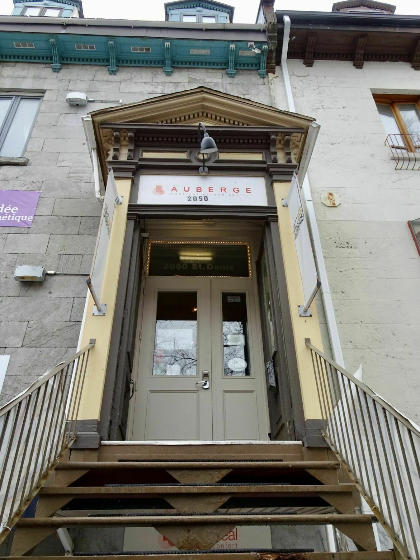 Auberge & Hotel Montreal Espace Confort Buitenkant foto